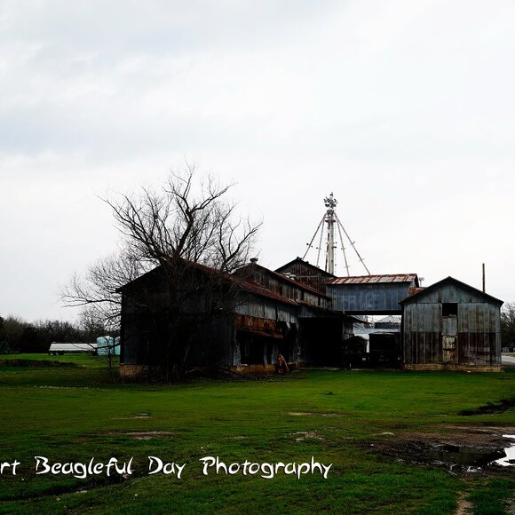 Rustic Barn Print – Vintage Country Landscape Photography 8by10in Photo print - Picture 1 of 1